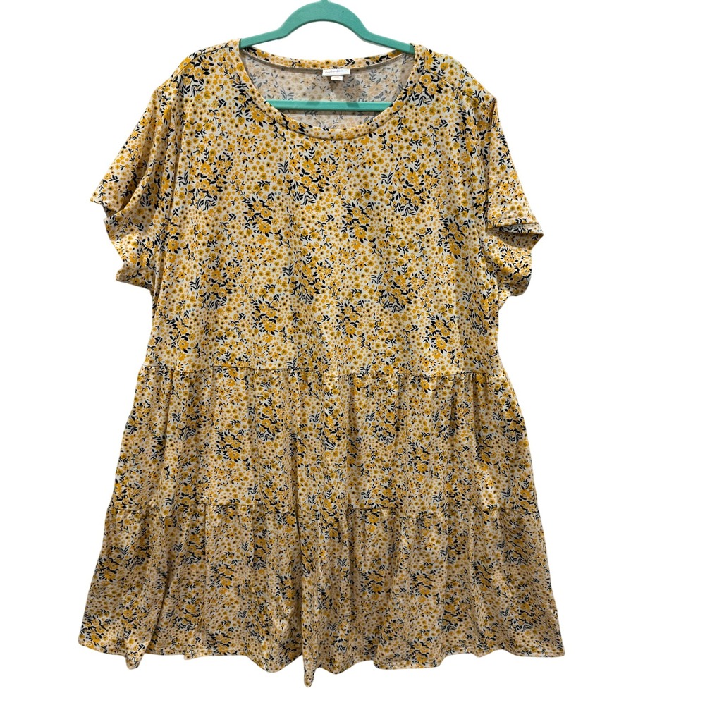 LuLaRoe 3XL Yellow Floral Ditsy Tiered Babydoll Short Sleeve Top Plus Size